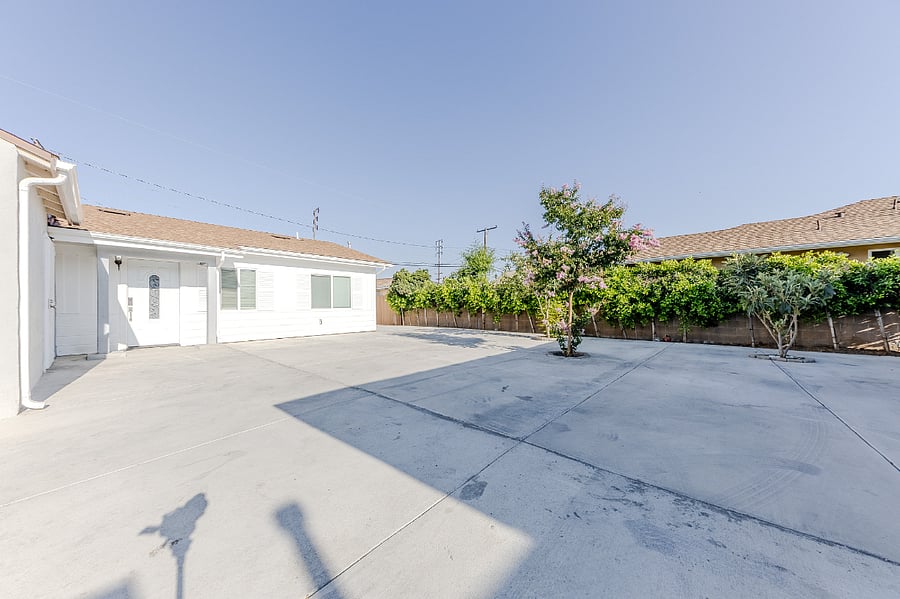 Furnished Finder property 893328_1 photo 27