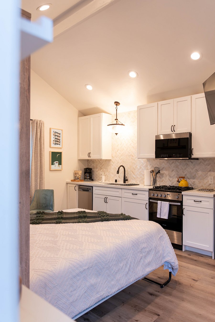 Furnished Finder property 893339_1 photo 16