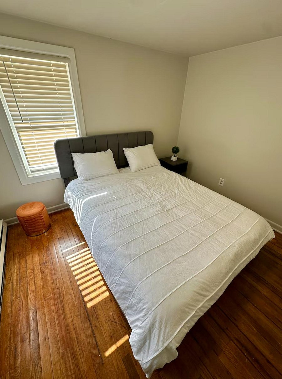 Bedroom #1