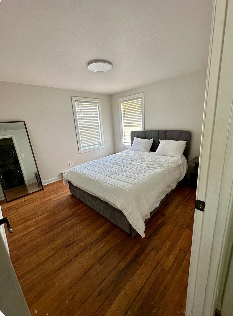 bedroom #1