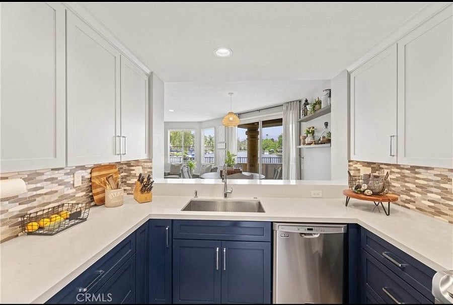 Furnished Finder property 893375_1 photo 12