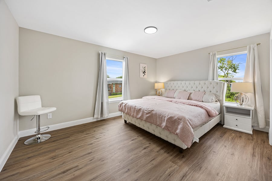 Bedroom #2: King Size Bed