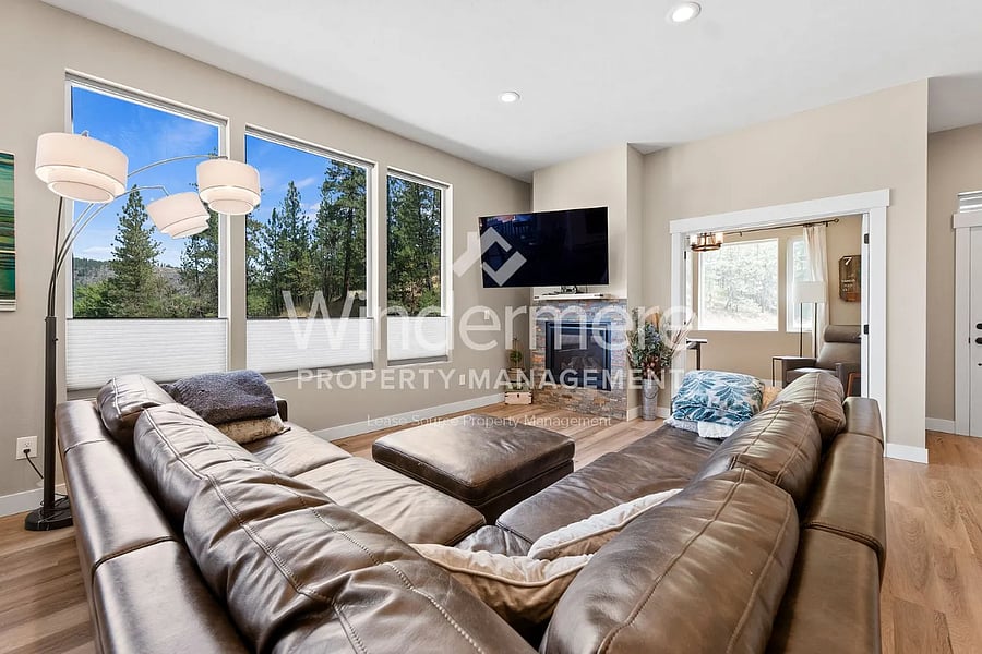 Furnished Finder property 893470_1 photo 3