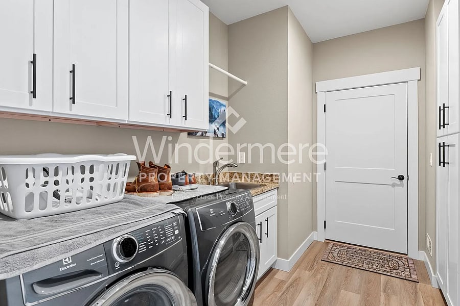 Furnished Finder property 893470_1 photo 10