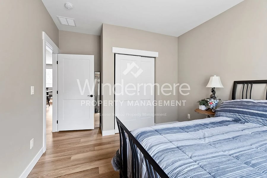 Furnished Finder property 893470_1 photo 17