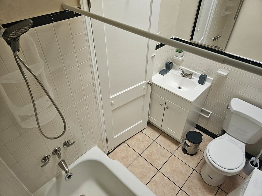 Furnished Finder property 893490_1 photo 3