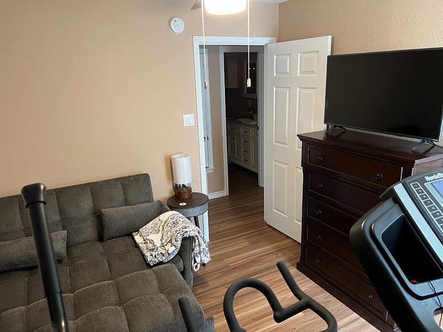 Furnished Finder property 893496_1 photo 16