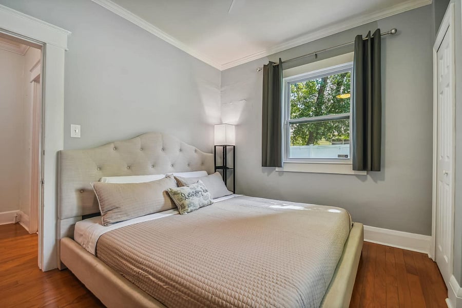 Back bedroom