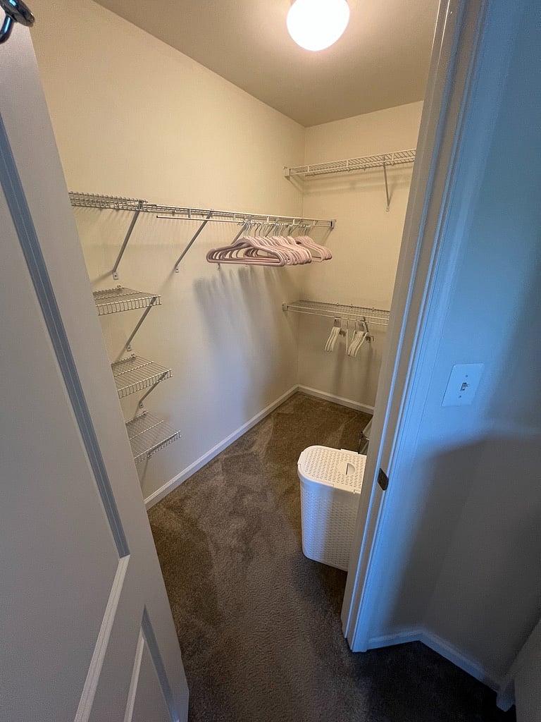 Furnished Finder property 893520_1 photo 28