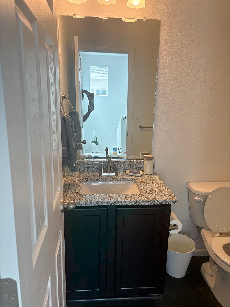 Furnished Finder property 893523_1 photo 8