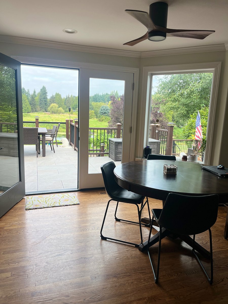 Kitchen door leading out to deck.