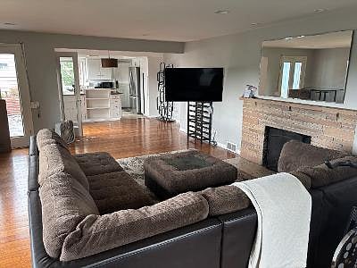 Furnished Finder property 893573_1 photo 6