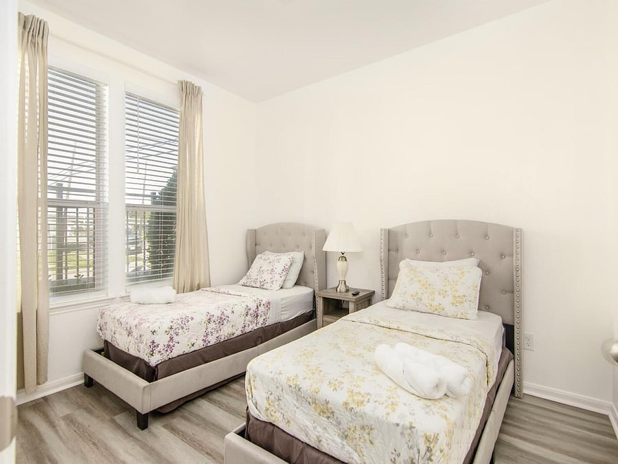 Furnished Finder property 893576_1 photo 24