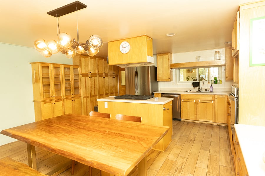 Dining area looking into Kitchen