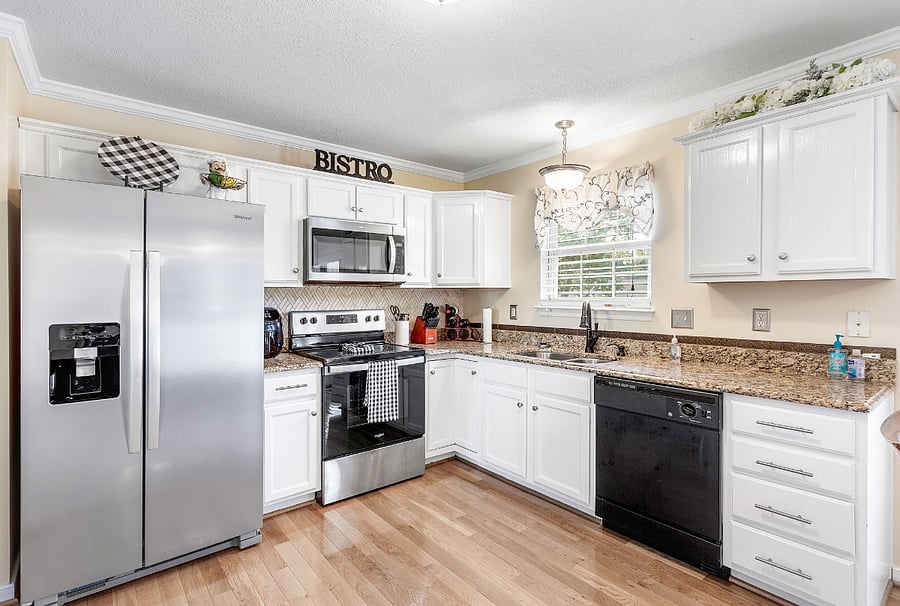 Furnished Finder property 893600_1 photo 13