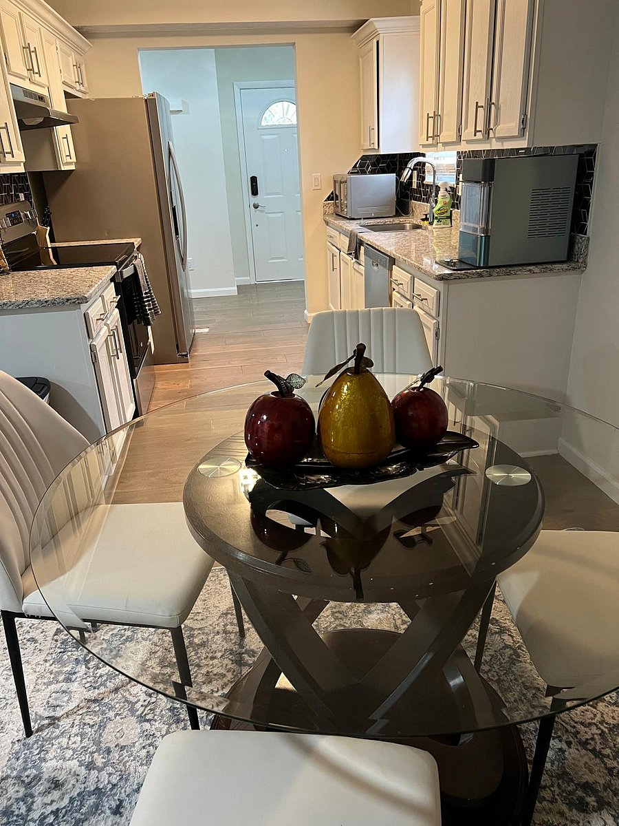 Furnished Finder property 893630_1 photo 12