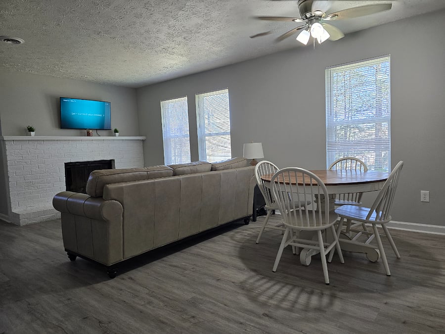 Furnished Finder property 893631_1 photo 9
