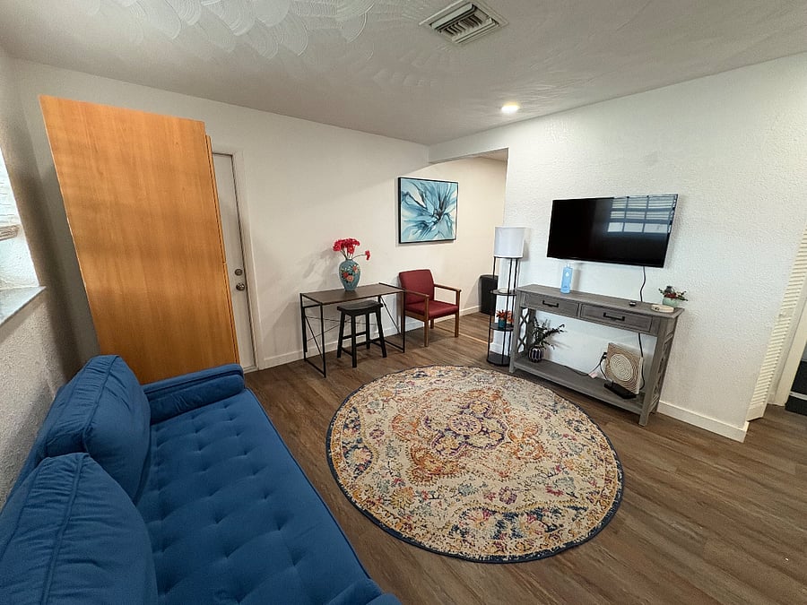 Furnished Finder property 893663_1 photo 8