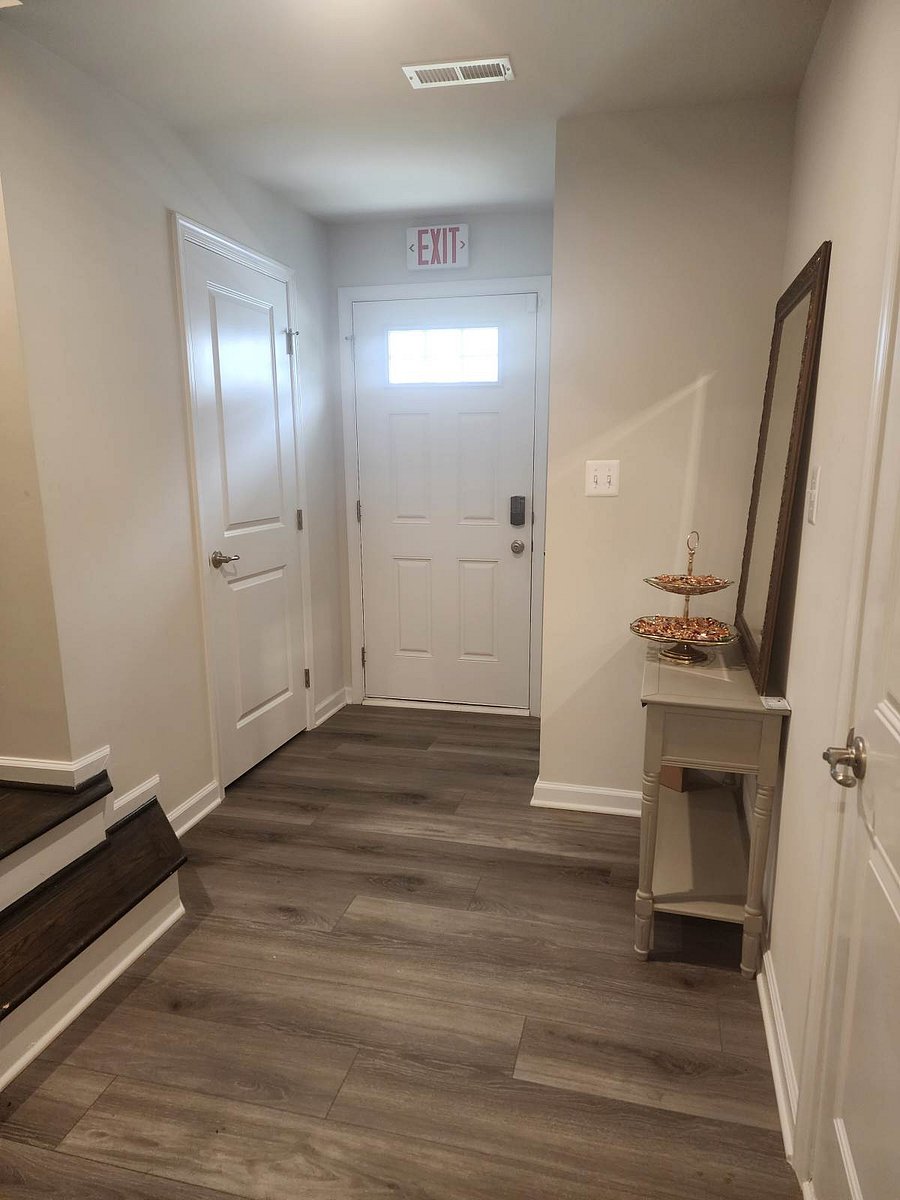 Furnished Finder property 893682_1 photo 8