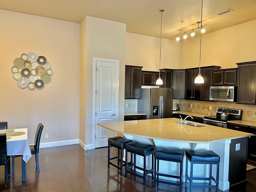 Furnished Finder property 893695_1 photo 4