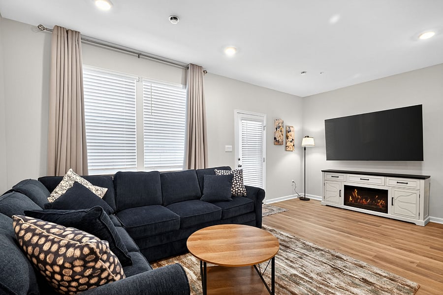 Furnished Finder property 893705_1 photo 13