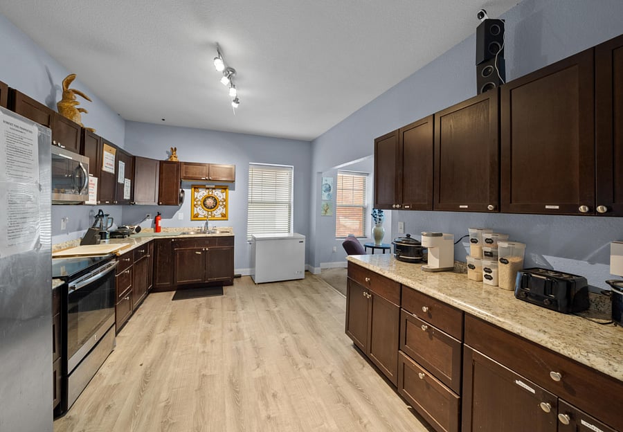 Furnished Finder property 893707_1 photo 10