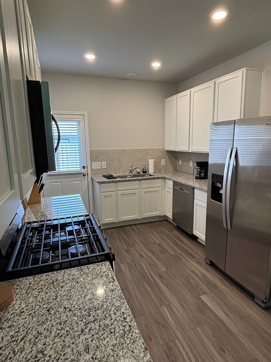 Furnished Finder property 893715_1 photo 6
