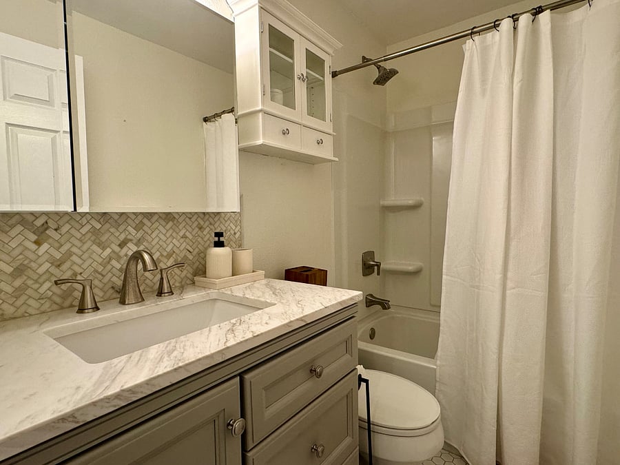 Furnished Finder property 893716_1 photo 17