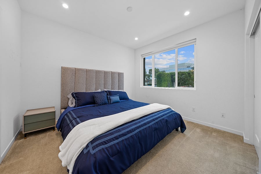 Furnished Finder property 893770_1 photo 13