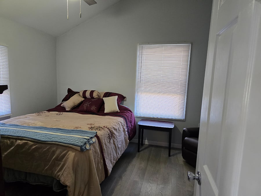 Furnished Finder property 893774_2 photo 3