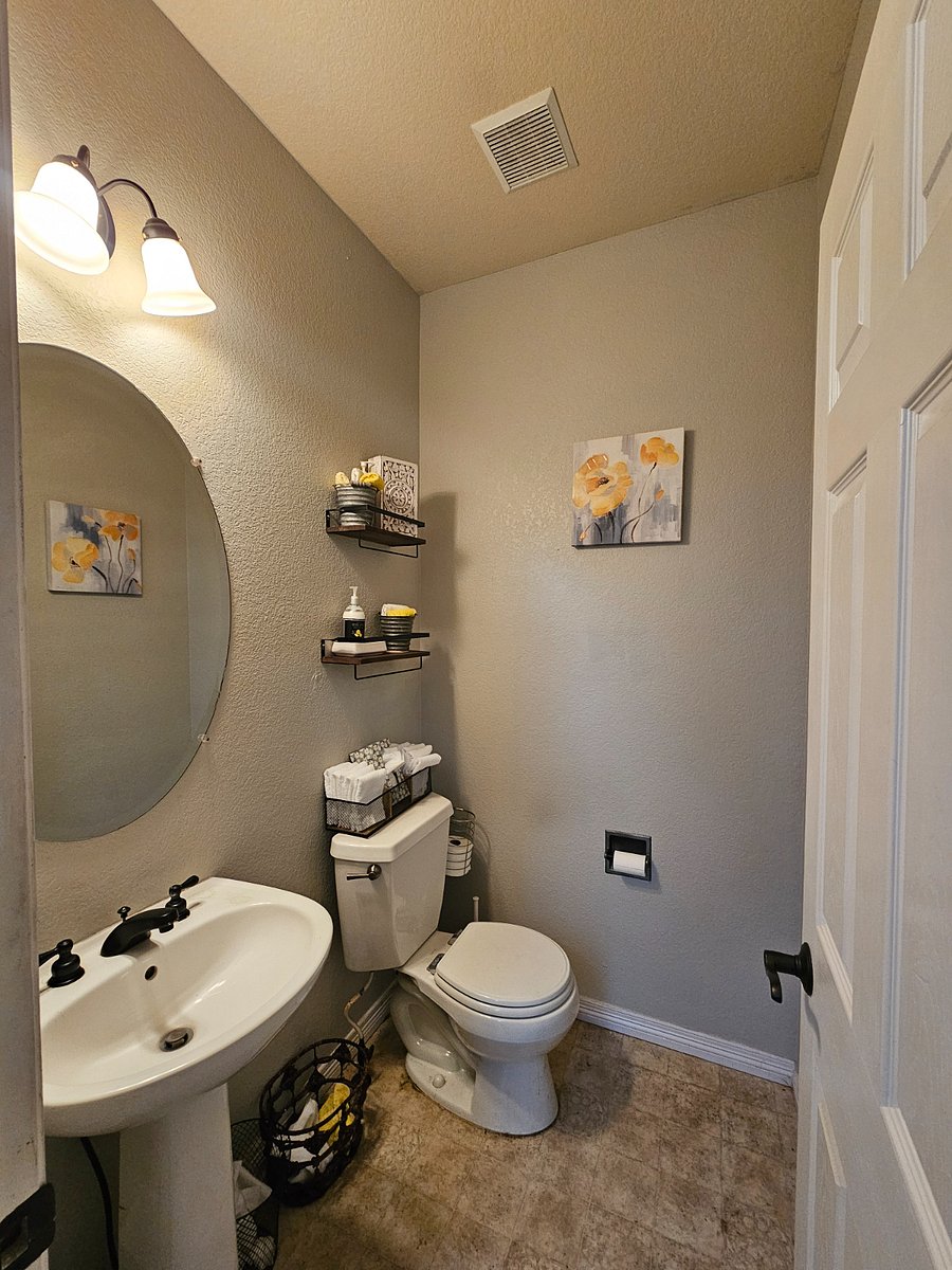 Furnished Finder property 893781_1 photo 16