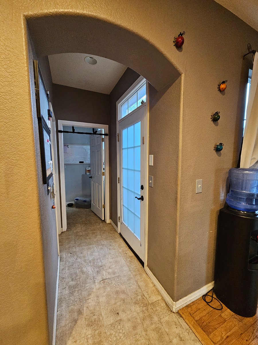 Furnished Finder property 893781_1 photo 18