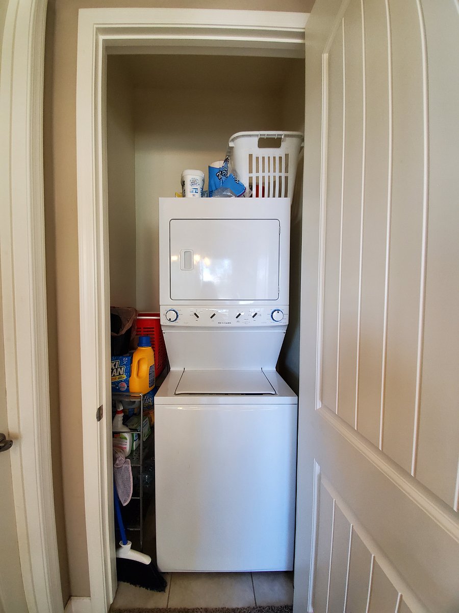 In-unit laundry