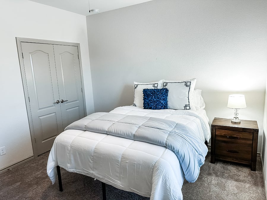 Furnished Finder property 893818_1 photo 7