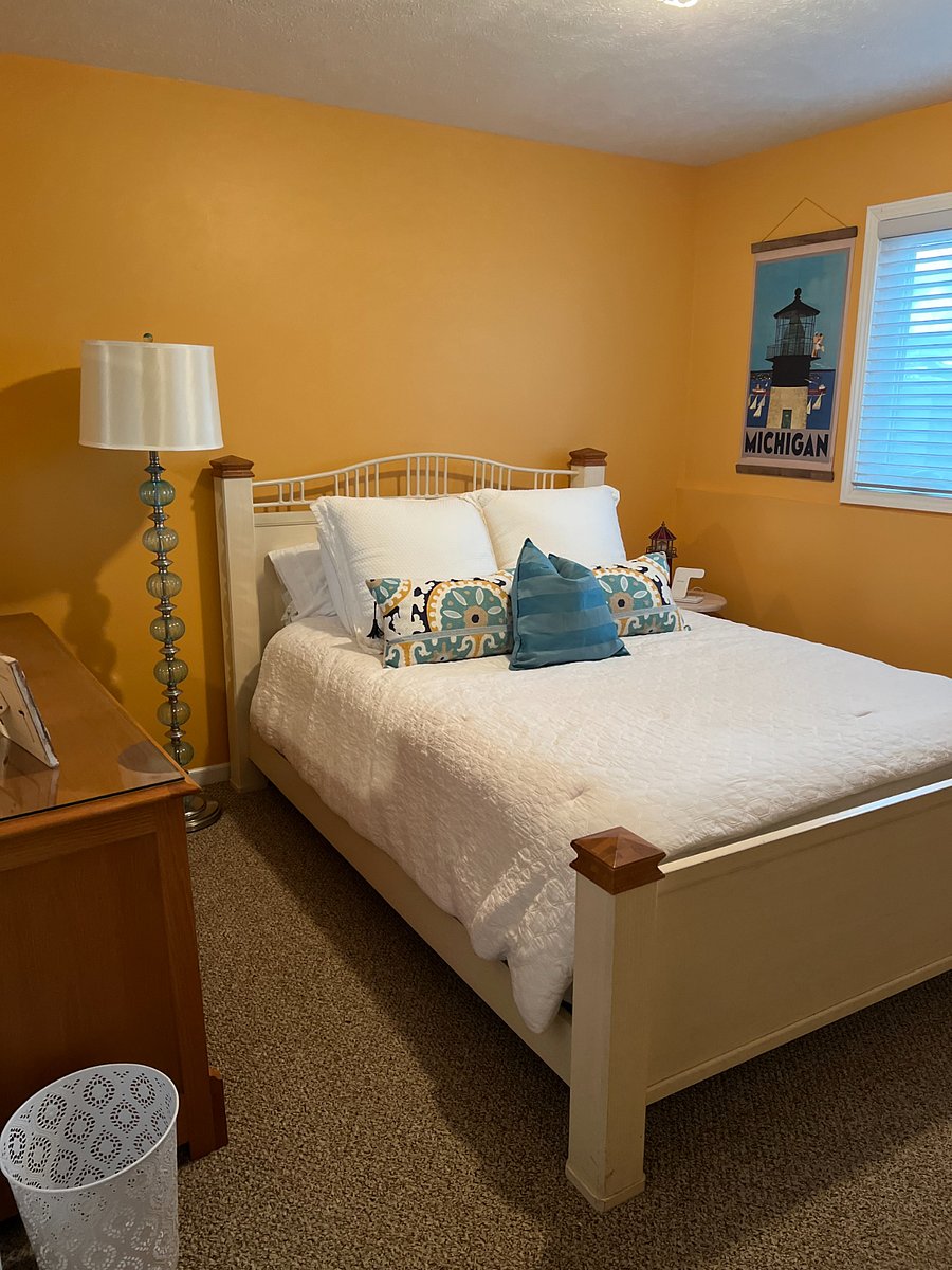 Furnished Finder property 893841_1 photo 9