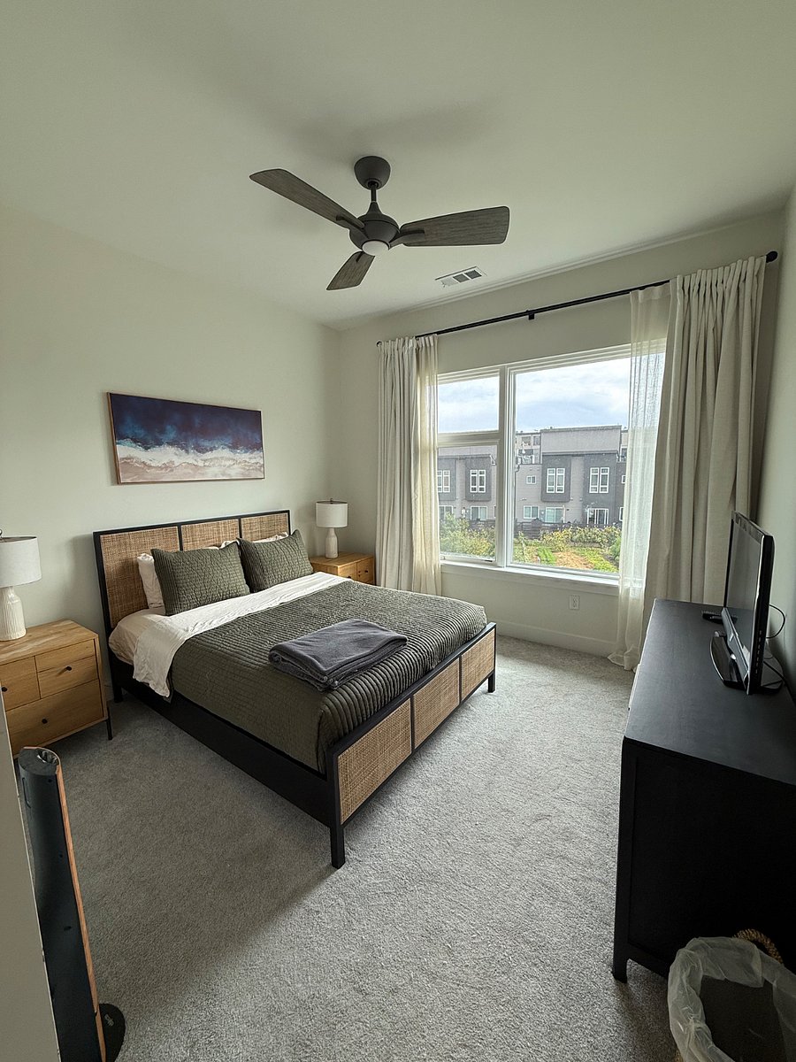 Furnished Finder property 893845_1 photo 17