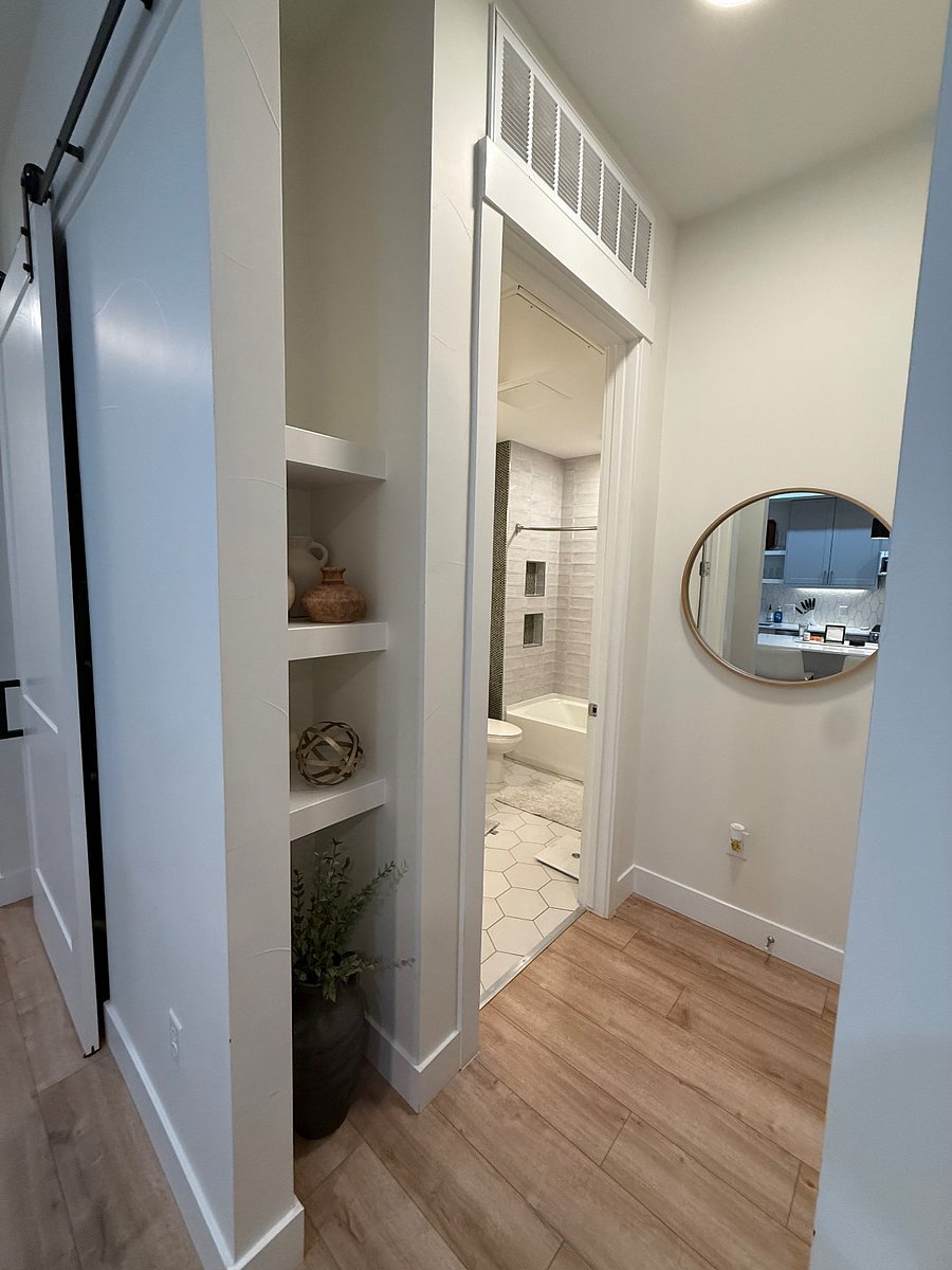 Furnished Finder property 893845_1 photo 23