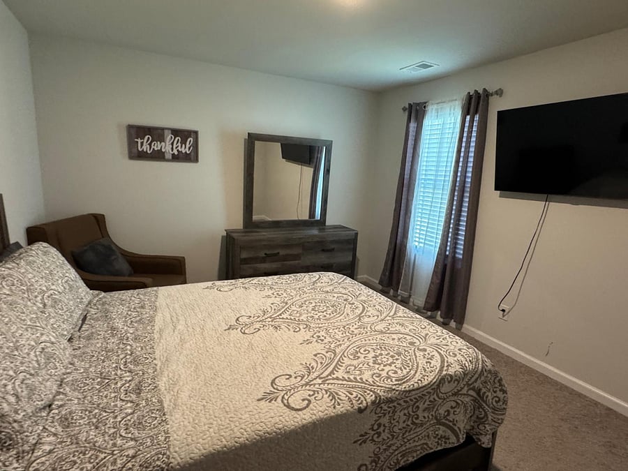 Furnished Finder property 893855_1 photo 3