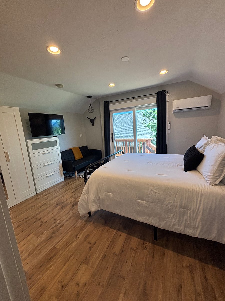 Furnished Finder property 893863_1 photo 13