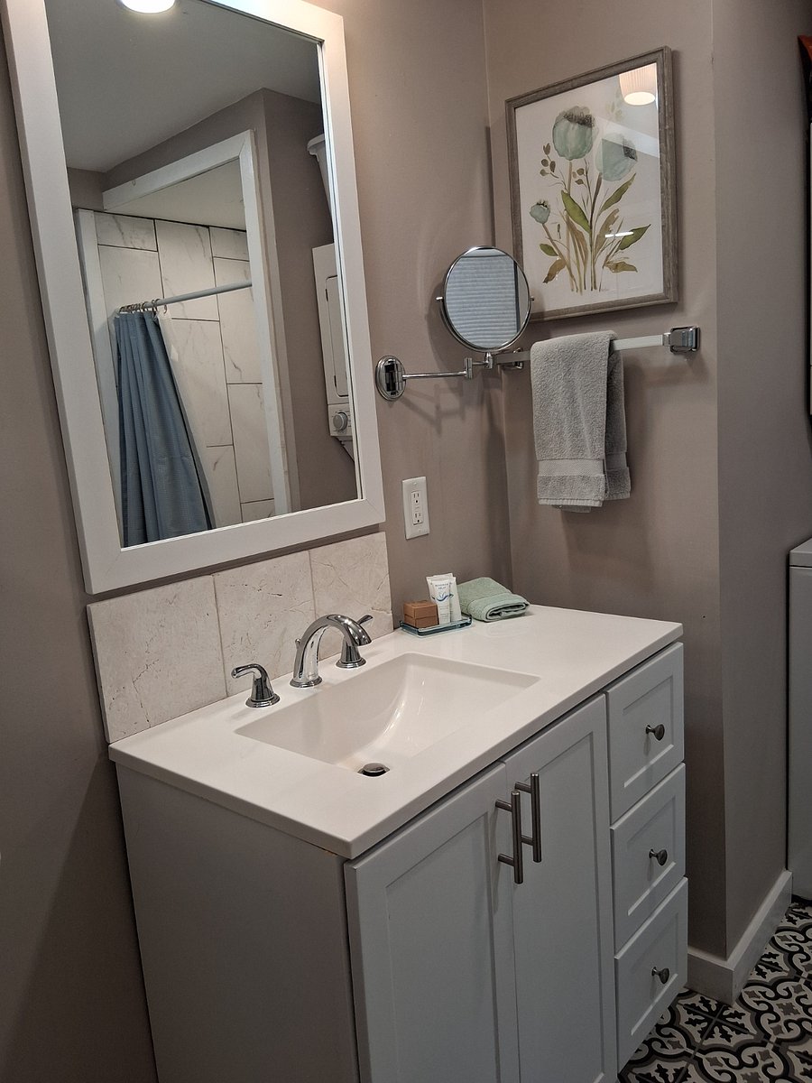 Furnished Finder property 893884_1 photo 17