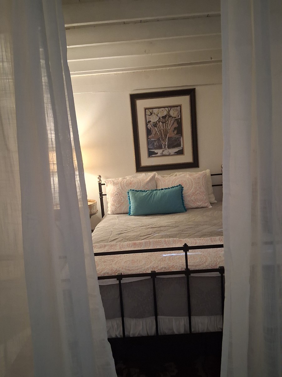 Furnished Finder property 893884_1 photo 14