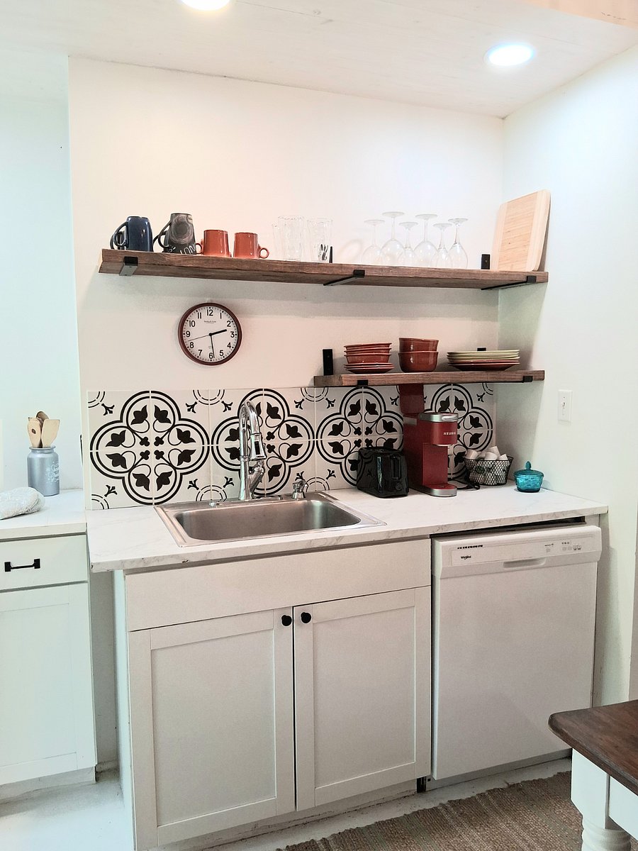 Furnished Finder property 893884_1 photo 4