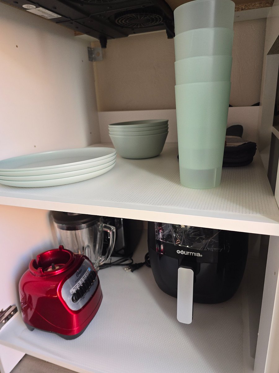 Kitchen cookware- utensils, pots, pans, AIR FRYER, blender, toaster.