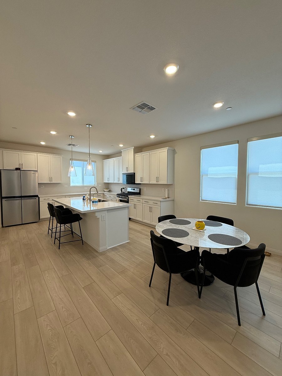 Furnished Finder property 893900_1 photo 10