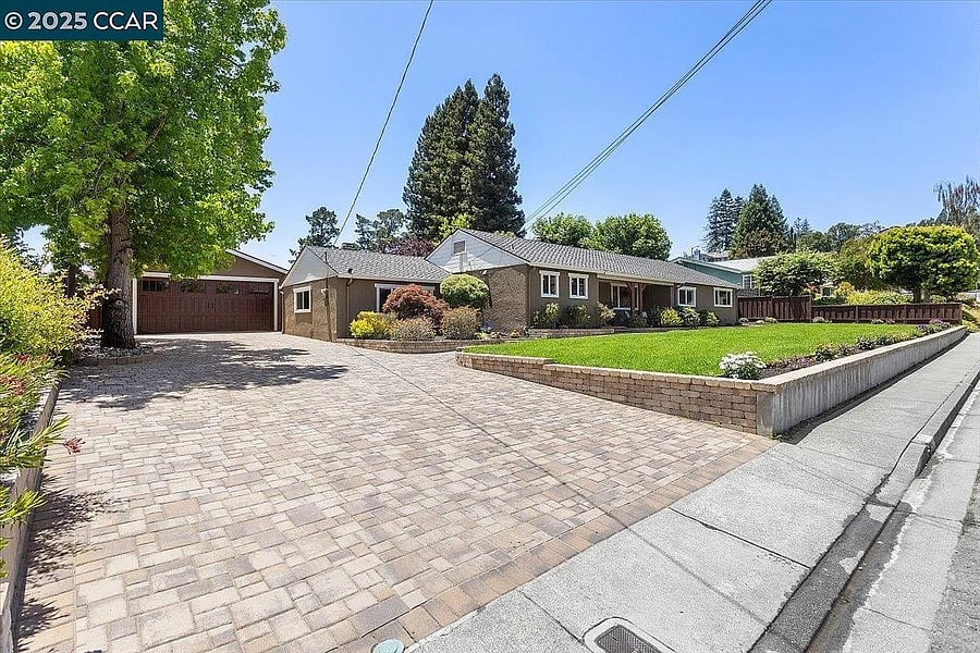 Furnished Finder property 893904_1 photo 9