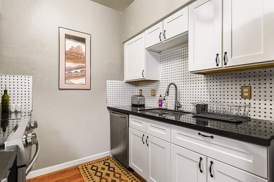 Furnished Finder property 893923_1 photo 12