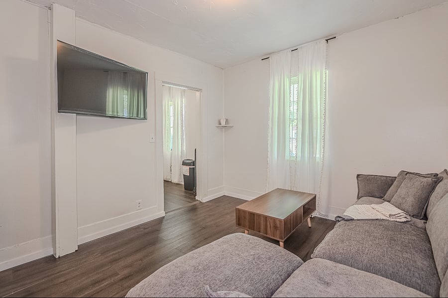 Furnished Finder property 893953_1 photo 12