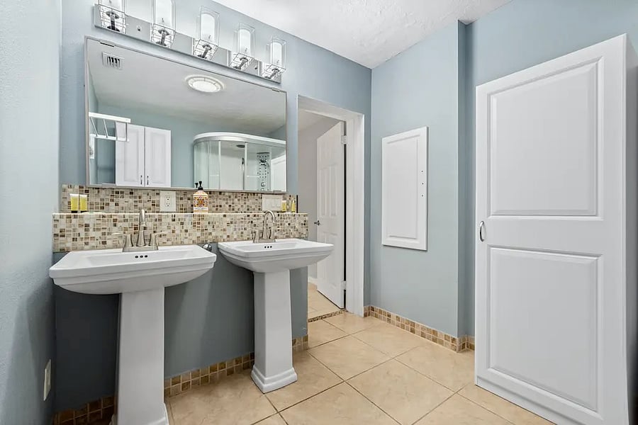 Furnished Finder property 893964_1 photo 26