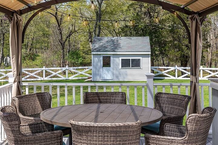 Furnished Finder property 893967_1 photo 17