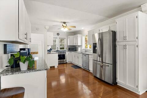 Furnished Finder property 893974_1 photo 10
